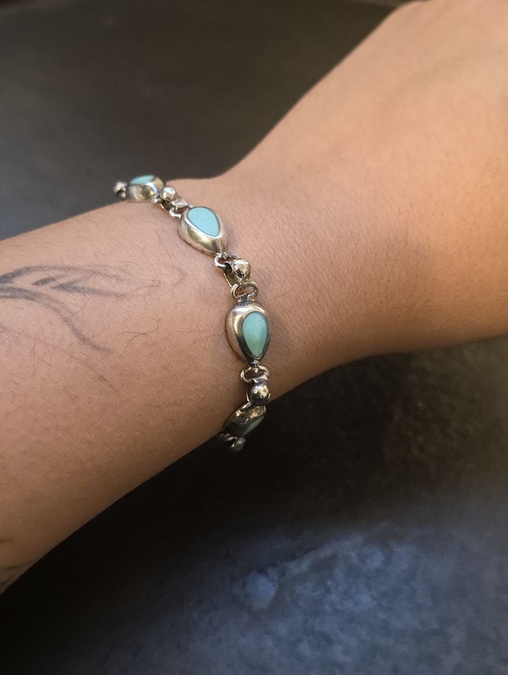 Vintage Sterling Silver and Turquoise Teardrop Link Bracelet